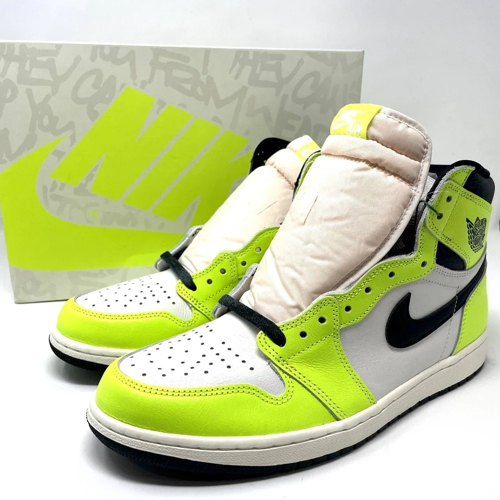 Air Jordan 1 Retro High‎ OG-Visionaire-Size 11-555088 702